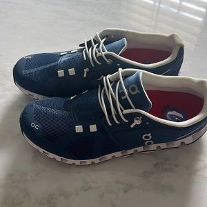 Woman’s running shoe